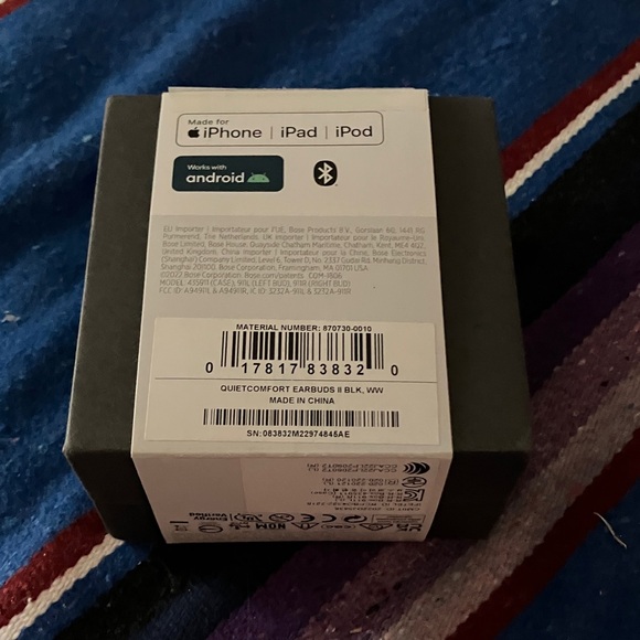 Bose QuietComfort Earbuds II - Sleek Black - Picture 2 of 2